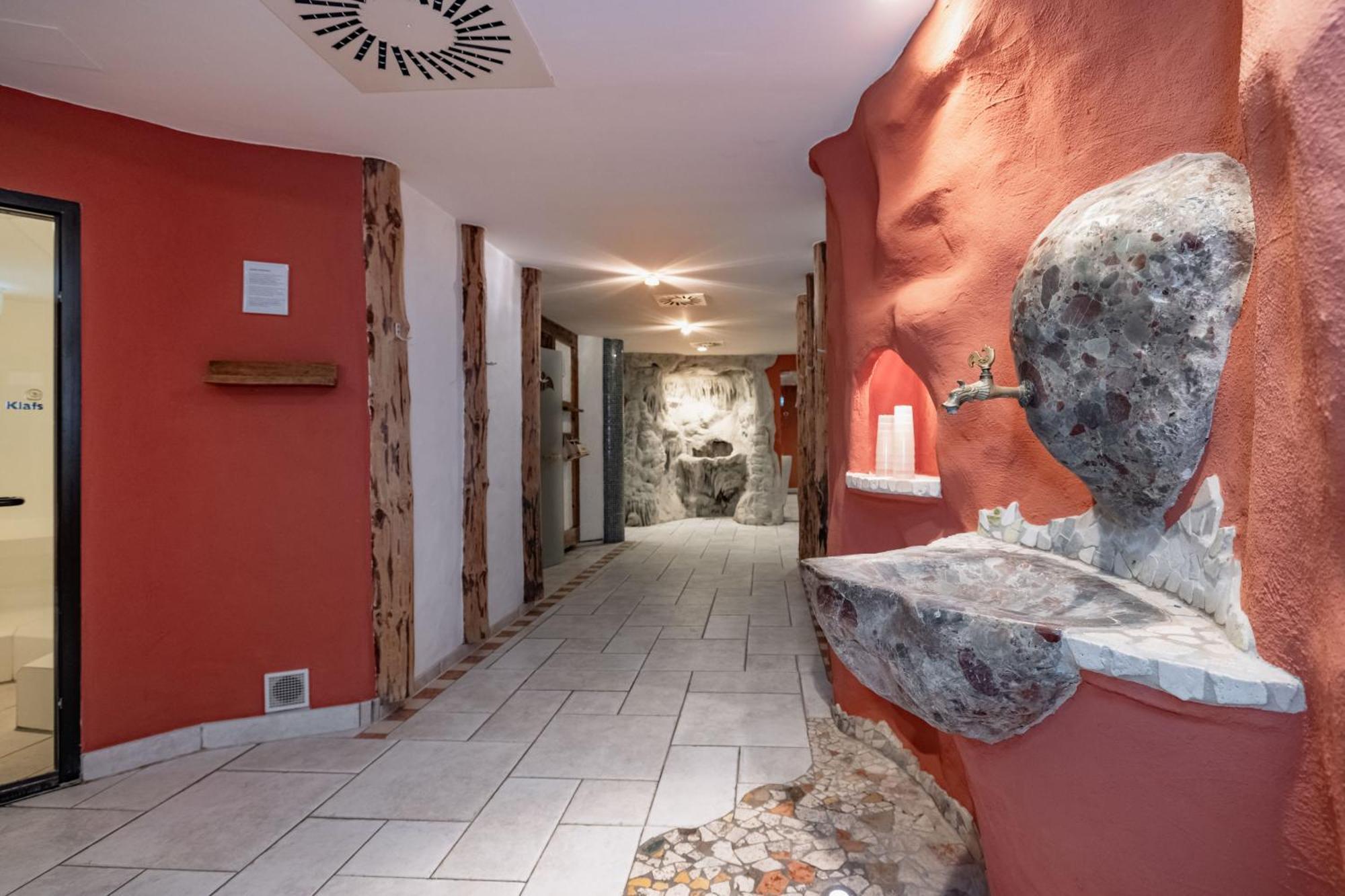 Alpen Adria Hotel & Spa Presseggersee Ngoại thất bức ảnh
